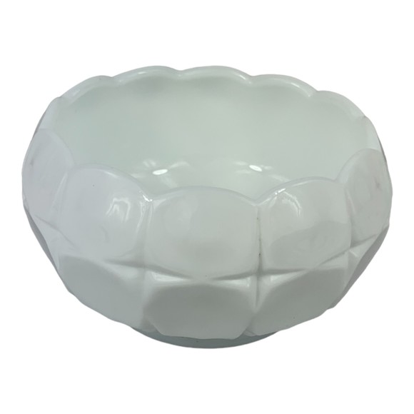 Unmarked Other Mid Century Mod White Modern Geometrical Cut Milk Glass Bowl Candy Dish Vtg